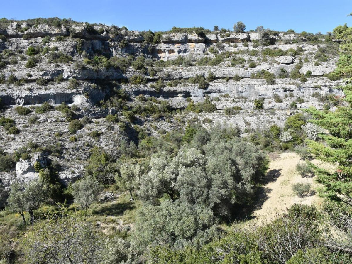 Cosy Holiday Home In Minerve With Garden Exterior photo